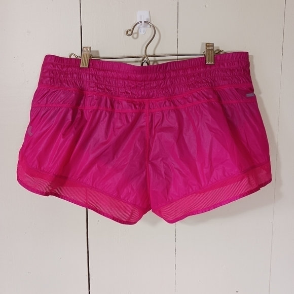 Lole hot pink track/running short - Picture 2 of 7
